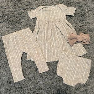 Kate Quinn Dress, Leggings & Bloomer Bundle | Jade Wood |  Size 12-18M